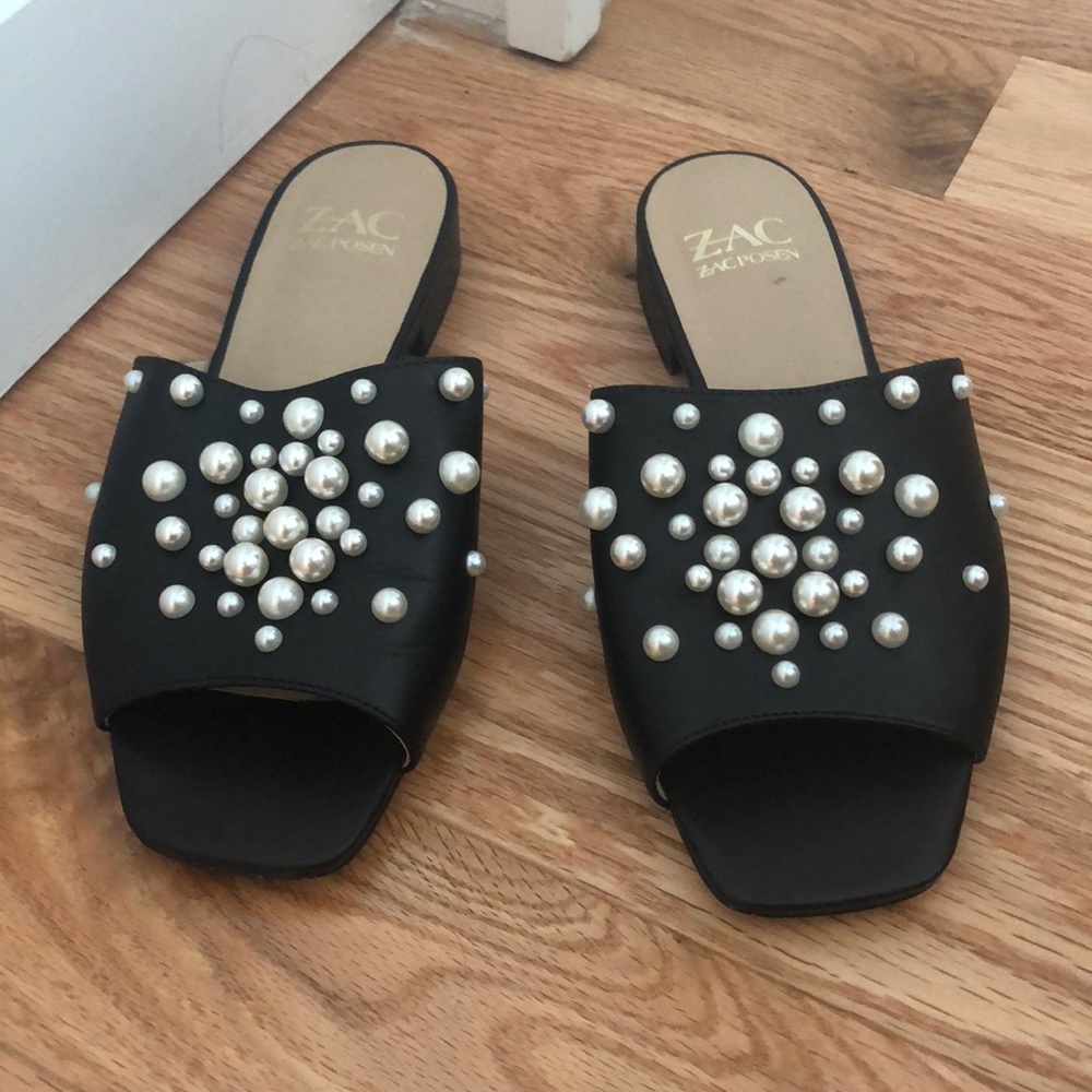 Zac Posen leather black faux pearl sandals size 5